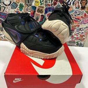 Nike WMNS Air Adjust Force 2023 Black and Vivid Purple Rare 9 1/2 W/8m